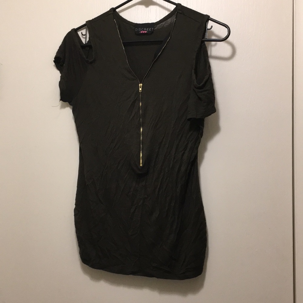 Army Green open shoulder top
